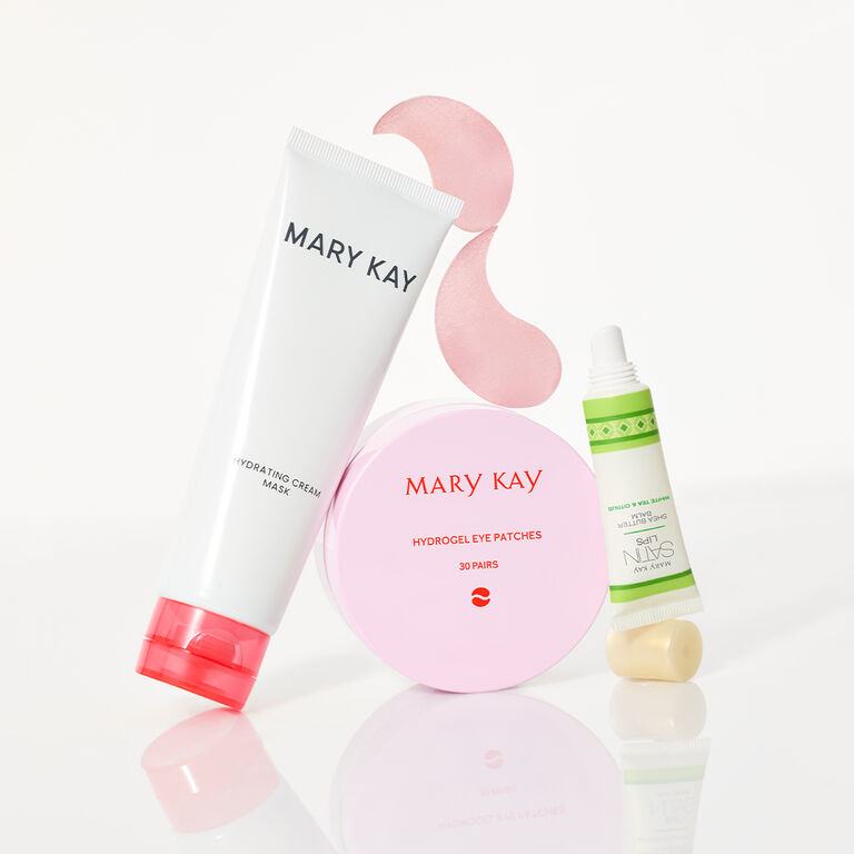 Productos para el cuidado de la piel Mary Kay&reg; con fondo blanco 