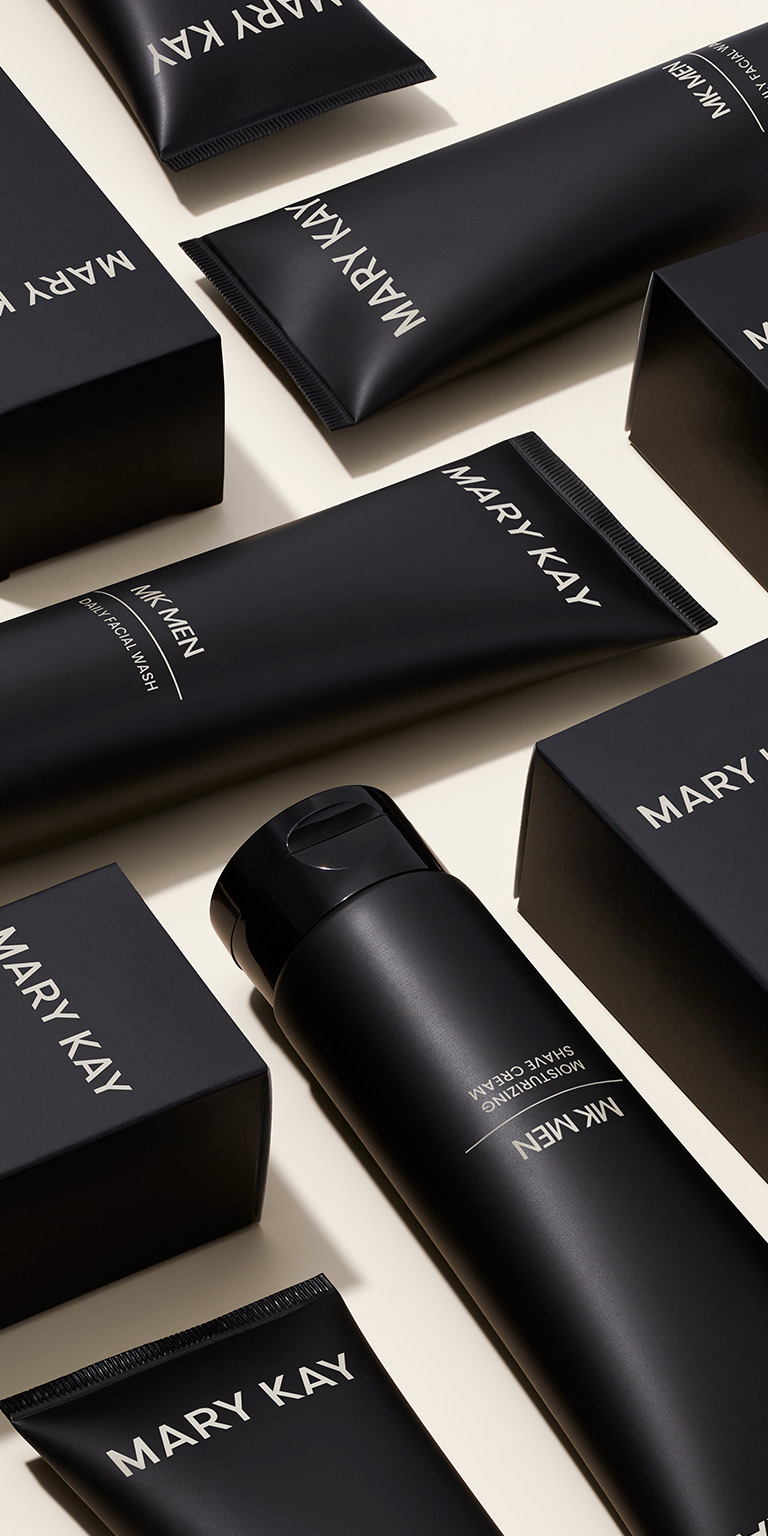 Todos los productos de la l&iacute;nea de cuidado de la piel MK Men&reg;, incluyendo el Loci&oacute;n Facial Hidratante Intensiva   el Gel Limpiador Facial.